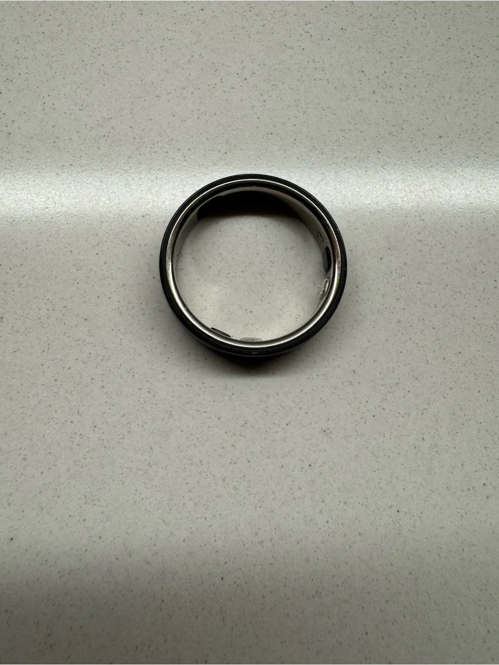 Oura Ring 5 Smart Ring - Black